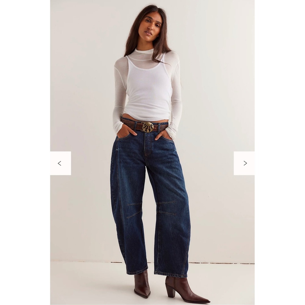 FREE PEOPLE WE THE FREE Good Luck Mid-Rise Barrel Jeans Size 30